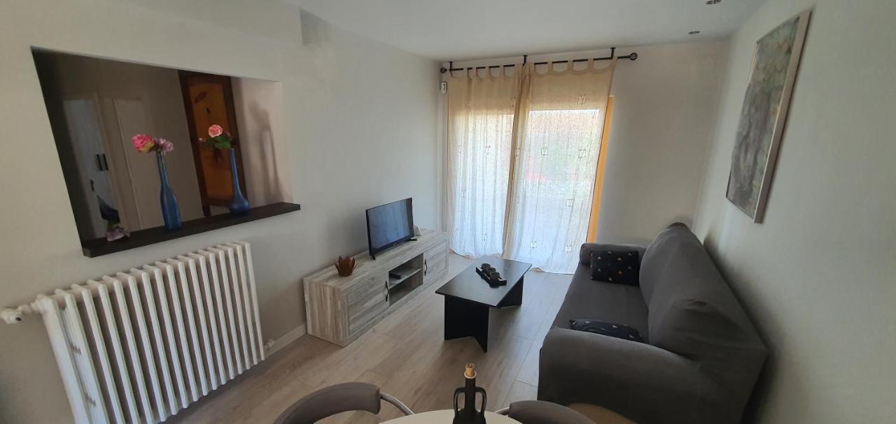 Apartamento Turistico Errotazar Bideax Echarri-Aranaz Exterior photo